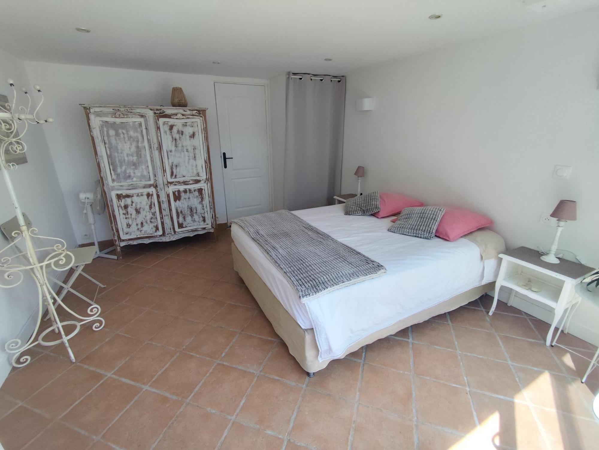 Escapade Pres De Lille - Appartement Charmant Avec Terrasse Et Parking Privee Мон-ан-Барёль Экстерьер фото